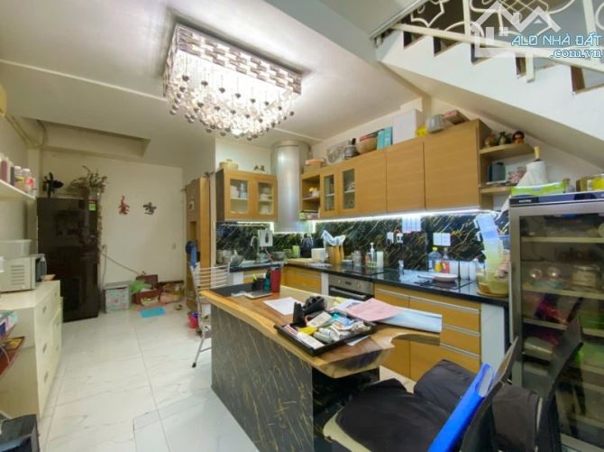 ✨ BÁN NHÀ TRUNG TÂM Q1 – HẺM 4M – NHỈNH 10 TỶ – SỔ MỚI 2025 ✨ 📍 Calmette - 7