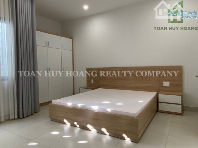 Nhà 4 phòng ngủ khu Phạm Văn Đồng - B945 - 7