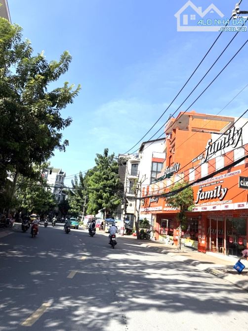 NGAY TRƯỜNG HỌC TÂN TRỤ- TÂN BÌNH- HXH THÔNG- DT 70M2- 4 TẦNG BTCT- KHÔNG QUI HOẠCH - 7