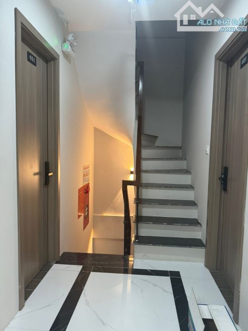Bán nhà Kim Mã, Toà Căn Hộ Dịch Vụ 71m2, 7 tầng, 14 căn hộ, Lô góc, 3 mặt ngõ, giá 18.8 tỷ - 7