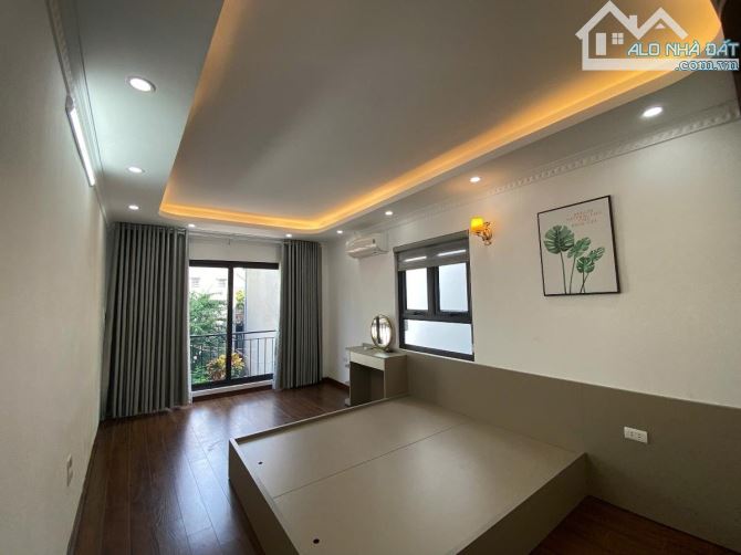 CỰ KHỐI – NHÀ CÓ SÂN VƯỜN SIÊU HIẾM – OTO ĐỖ CỬA – GIÁ CHỈ 6,86 TỶ. - 7