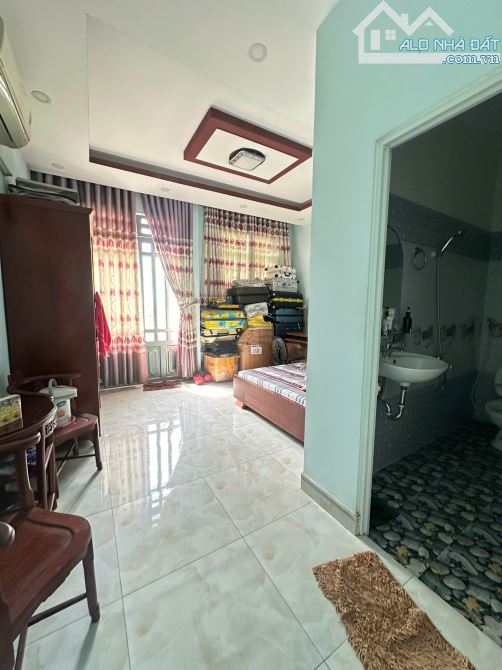 SIÊU PHẦM 4 TẦNG GẦN LÊ TRỌNG TẤN GIÁP TÂN PHÚ -70M2 (4.5x15.5) - HẺM XE TẢI. CHỈ HƠN 6 TỶ - 5