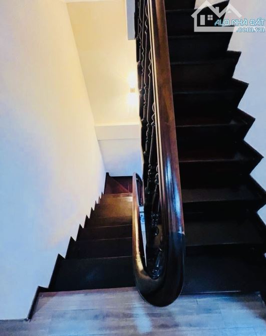TOÀ VĂN PHÒNG 88m2 MẶT PHỐ YÊN LÃNG - 5 tầng thang máy - Mặt tiền rộng - Vị trí đắc địa - 7