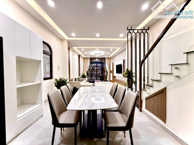 Nhà mặt tiền vừa ở vừa kinh doanh, 5 tầng, 72m2 sổ nở hậu, 4 phòng ngủ đầy đủ nội thất. - 7