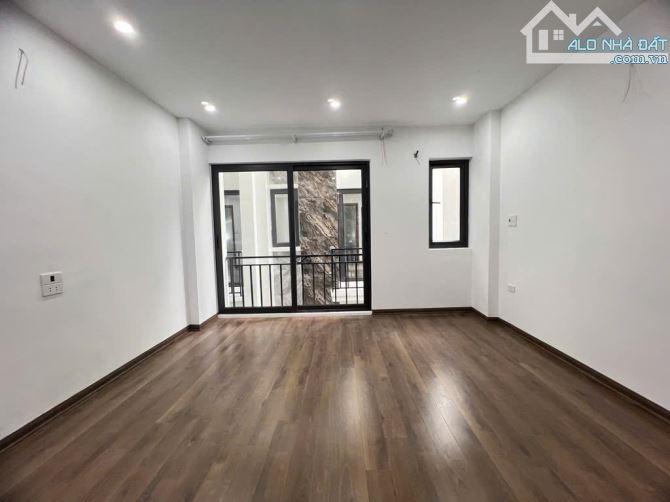 Cần nhượng lại nhà hoàn thiện 30m2 trong đê Ngọc Thụy, Long Biên - 7