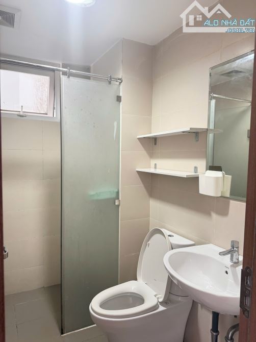 Bán căn 2PN full đồ tầng trung SHP Plaza hướng đông nam giá rẻ - 7