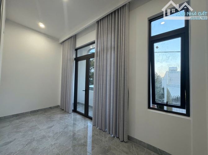 🏡 Nhà mê hẻm 390 Cách Mạng Tháng 8 - 8