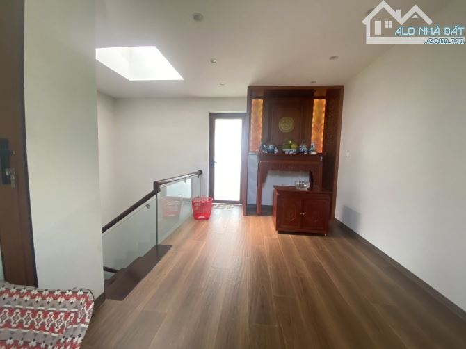 Chính chủ bán nhà 6 tầng, thang máy,100m, ở sướng, kinh doanh đỉnh cao, Tổng Cục V - 8