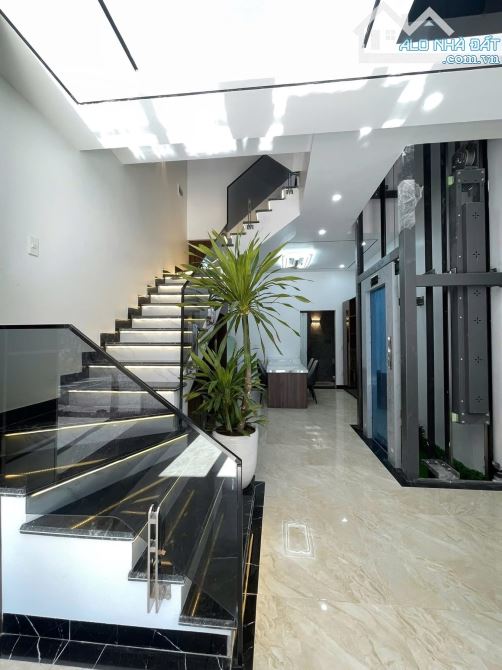 NHÀ 4,5 TẦNG THANG MÁY – TDC HOA QUẢ, HỒNG BÀNG - 8