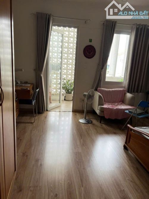 Nhà phố xinh rẻ 4 x 24m 1 trệt 6 lầu Nguyễn Văn Mai Quận 3 TP.HCM - 8
