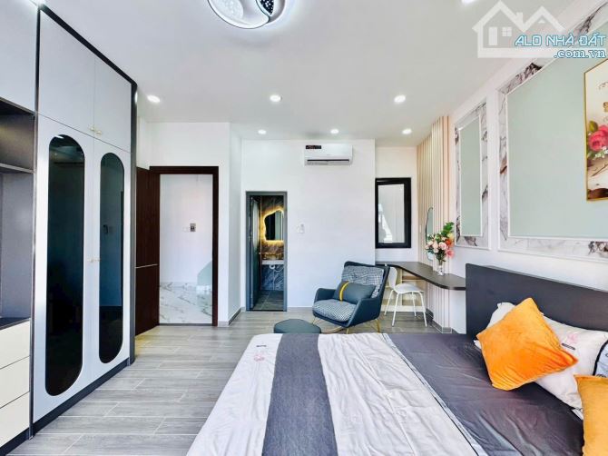 🔥 Villa Mới Xây Hoàn Công Đủ – Đường Bùi Quang Là Gò Vấp – 4PN, 5WC, Sân Ô Tô – 8.6 Tỷ - 8