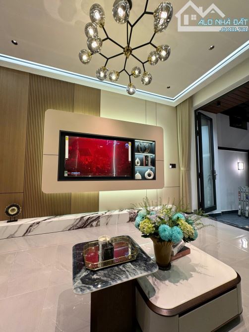 BÁN NHÀ 3 TẦNG HOÀN CÔNG KIỆT OTO THÀNH PHỐ - 8