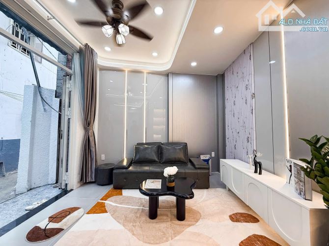 BÁN NHÀ ĐẸP FULL NỘI THẤT – VỊ TRÍ VIP PHÚ NHUẬN 📍 PHƯỜNG 15, PHÚ NHUẬN - 8