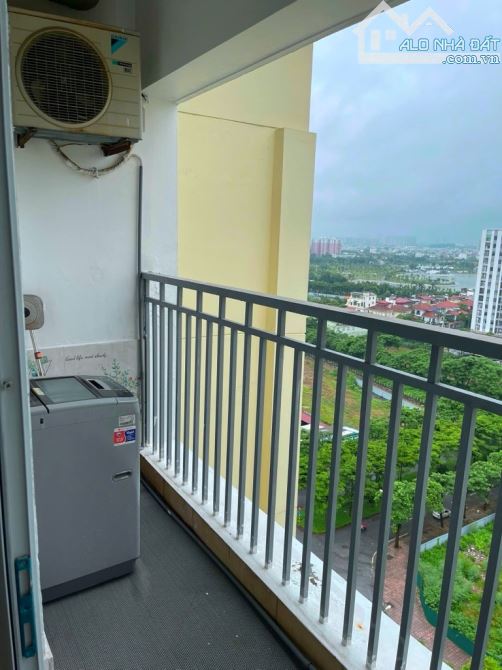 Bán chung cư ĐT Việt Hưng  85m2, tầng cao vút, 5.25 tỷ - 8