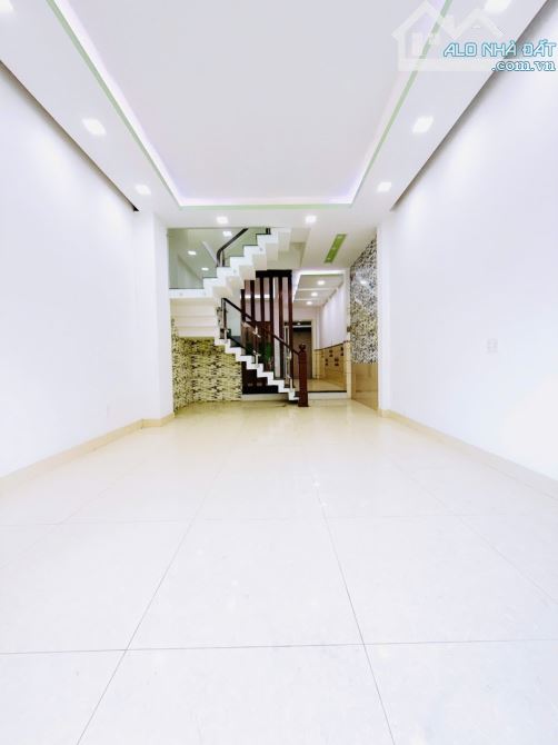 🌟 CHỦ GẤP BÁN NHÀ – GIẢM SỐC 200 TRIỆU 🌟 🏡 CHỈ CÒN 6.3 TỶ – NHÀ 4 TẦNG MỚI ĐẸP – - 8
