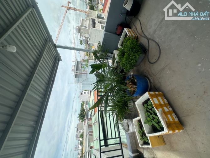 🔥 Siêu Phẩm Lê Trọng Tấn - 4 TẦNG - KHU VIP GẦN AEON MALL TÂN PHÚ- HXH 5m Dt 4m x15m   Gi - 8