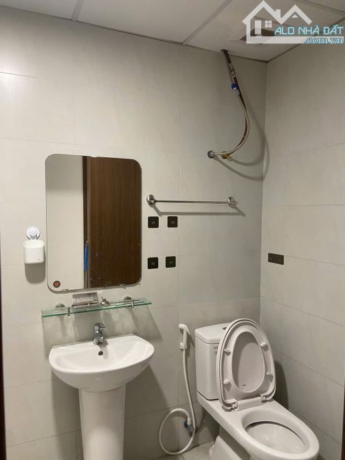 Cần bán gấp căn hộ 2PN 1VS 60m2 chung cư Hanhomes Bluestar Trâu Quỳ - 8