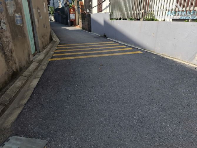 Bán Nhà Dân Xây 60m² (TT 70m²) VIEW HỒ - Ô TÔ ĐỖ CỔNG - Yên Viên - Chỉ 6.6 tỷ - 8