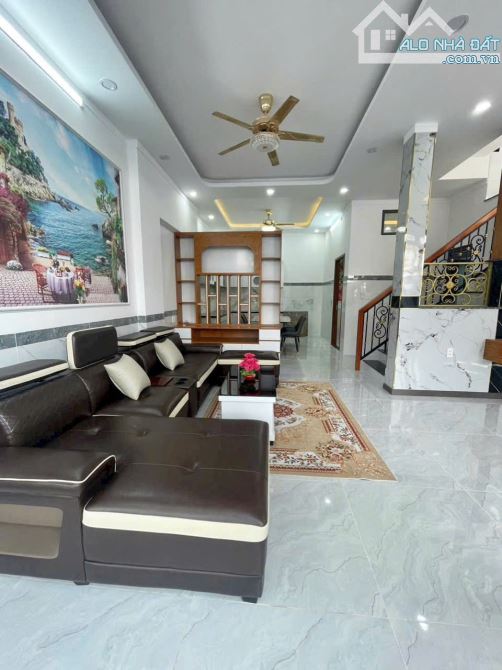 CHỦ NGỘP GỞI BÁN NHÀ 1 TRỆT 1 LẦU MỚI XÂY P.TÂN VẠN, 7X11,5=75M2,THỔ CƯ 100%,TẶNG FULL NỘI - 9