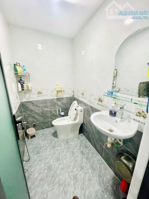 BÁN NHÀ ĐẸP – QUỸ ĐẤT HIẾM 📍 Trung tâm TP Nha Trang – P. Bắc - 9