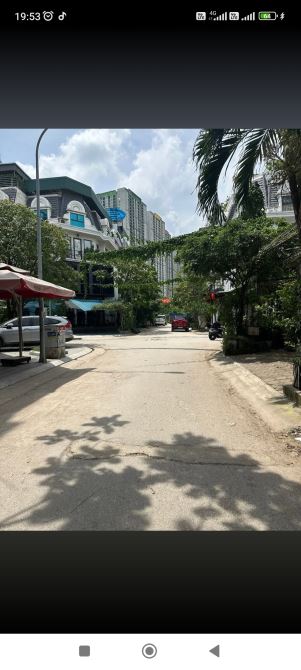 Bán nhà làng Việt Kiều Châu âu hà đông diện tích 100m 5 tầng mặt tiền 5m  giá 20 tỷ - 9