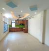 Cho thuê nhà mặt phố Giáp Bát - Kim Đồng, 35m² x 5 tầng, thiết kế 3 phòng ngủ 13,5 triệu