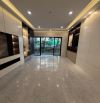 Bán nhà phân lô Hoàng Cầu, ô tô tránh, vỉa hè, thang máy, gara ô tô, 65m²