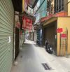 Bán Nhà Phố  Xuân Phương,35m2, 5 tầng , cách ô tô 10m, gần phố nhỉnh 6 tỷ