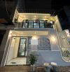 🟢PHAN VĂNBTRỊ -GẦN CHỢ BÀ CHIỂU-GIÁP Q 1-DTSD: 72M2 +2TẦNG-3PN(PN DƯỚI TRỆT) CHỈ:6 TY🟢M