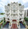 Biệt Thự Dát vàng phong cách cổ điển hiện đại