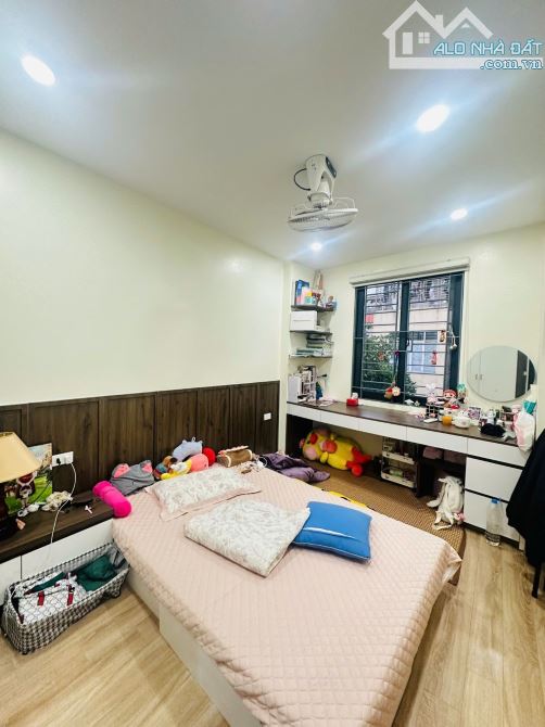 Bán nhà Hồ Tùng Mậu, Bắc Từ Liêm. Gần GOLDMARK CITY. ĐH Thương Mại. 9,5 Tỷ