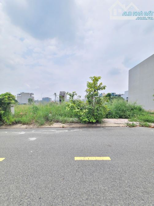 3Tỷ900__80m2 🔥👉 Đất khu Phú Hồng Thịnh__gần Làng Đại học Thủ Đức__ra ĐT743A chỉ 100m