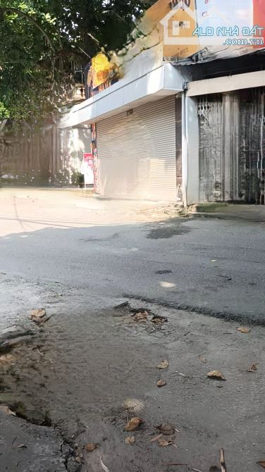 BÁN ĐẤT TẶNG NHÀ C4 VĂN BÌNH THƯỜNG TÍN