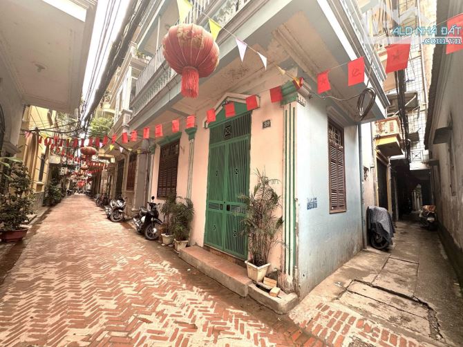 BÁN NHÀ NGÕ NÔNG GẦN PHỐ 7 TỶ 35m 3 TẦNG MT 4m CÁCH 30m Ô TÔ ĐỖ  LẠC LONG QUÂN TÂY HỒ