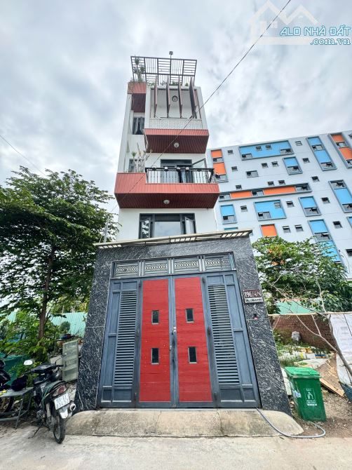 BÁN ĐẤT GẦN GA METRO TRƯỜNG THỌ, DT 76M2, XD TỰ DO CAO TẦNG, Chỉ 7 tỷ nhỏ
