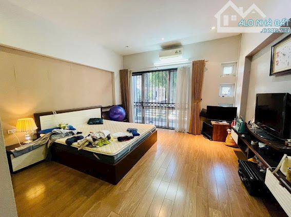 Cần bán gấp nhà 4 tầng láng hạ trung tâm đống đa