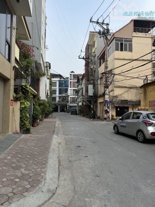 Bán 72m² đất  Nguyễn Sơn – gần Nguyễn Văn Cừ, ngõ ô tô, dân trí cao – giá tốt 184tr/m²