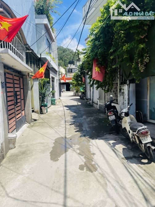 Dãy trọ 2 tầng - Khái Tây 2-Hoà Quý -NHSon,10 phòng cho thuê có gác lửng giá 5 tỷ 25