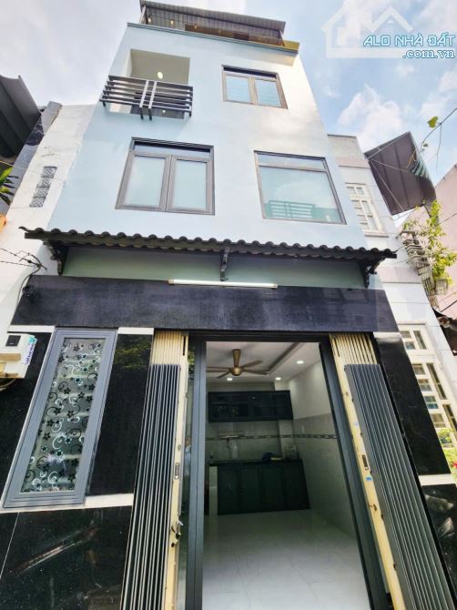 Nhà 4 tầng hẻm ô tô thông, Tân Thắng đối diện Aeon, 3.2 tỷ