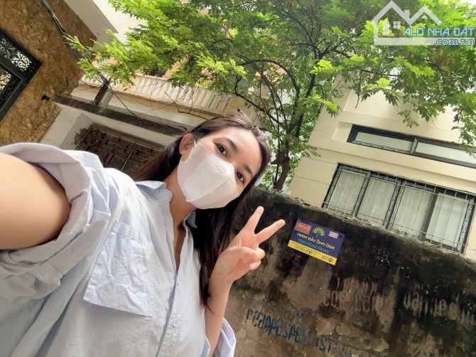 NHÀ LÔ GÓC – GẦN PHỐ HỒ TÙNG MẬU – NGÕ RỘNG - MẶT TIỀN THÊNH THANG