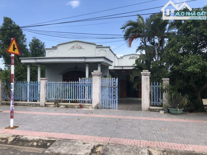 🌊 Bán đất góc 3 mặt tiền Phước Hải – Cách biển 400m, DT 84m² full thổ cư, giá 2.5 tỷ ✨