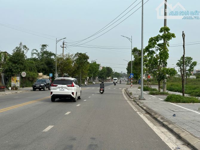 MẶT TIỀN ĐỒNG KHỞI 92,2m2 MỚI TRÚNG ĐẤU GIÁ - VIEW CÔNG VIÊN ĐỐI DIỆN NHÀ HÀNG MÂY
