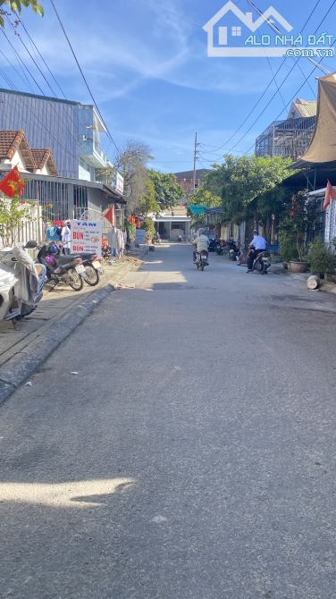 Bán đất Mặt tiền đường TÔN THẤT BẬT - KQH LÀNG ĐẠI HỌC HUẾ - DT 150m2, ngang 7,3m Chỉ 3,x