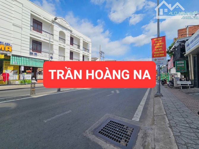 BÁN CẶP NHÀ GÓC 2 MẶT TIỀN TRẦN HOÀNG NA