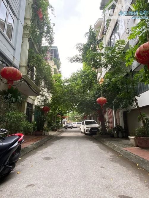Siêu rẻ .Bán nhà dân xây 55m Ngọc Lâm, mặt ngõ thông ô tô – nhỉnh 11tỷ!