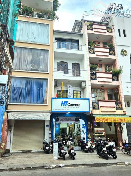 Bán nhà MT Cô Giang Quận 1, DT 4x15m, 1 trệt 3 lầu, HĐT 50tr/th - Giá 33 tỷ