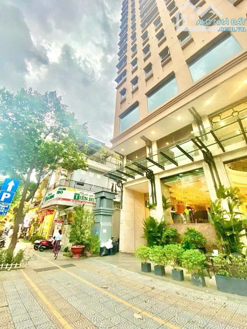 Bán nhà 4tầng VIP trần phú*Bặch Đằng trung tâm Đà Nẵng