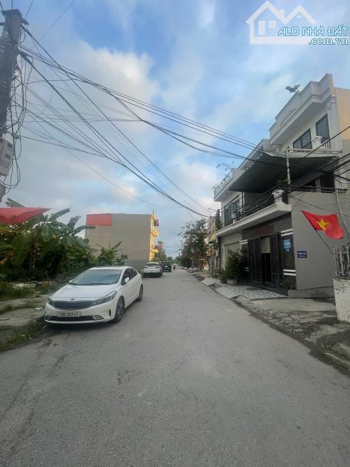 Chỉ hơn 2 tỷ đồng sở hữu đất chung cư tổ 6 phường An Dương đẹp như tranh
