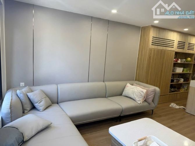 Tòa căn hộ 4 tầng 2 mặt tiền Hàn Mặc Tử, dòng tiền ổn định