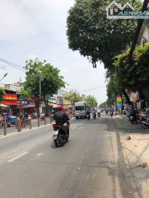 Bán Nhà Mặt tiền Kinh Doanh - Quang Trung Gò Vấp - 127m² - 4 tầng 4.1 x 27m 11.5 tỷ.